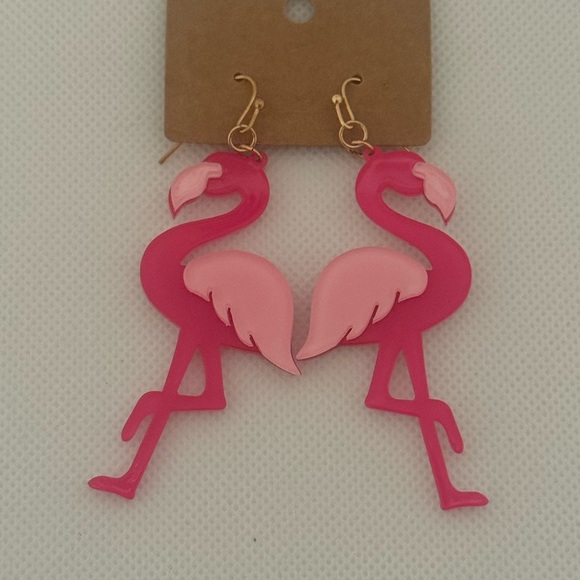 Acrylic Flamingo Statement Earrings – Pink & Light Pink Dangle – NWT - Picture 2 of 4